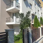 Seaside 1-br With Pool Access * Bjala