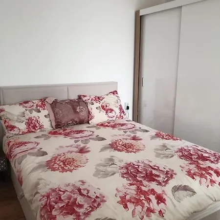Seaside 1-br With Pool Access アパート *