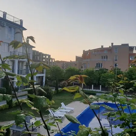 Seaside 1-br With Pool Access アパート *