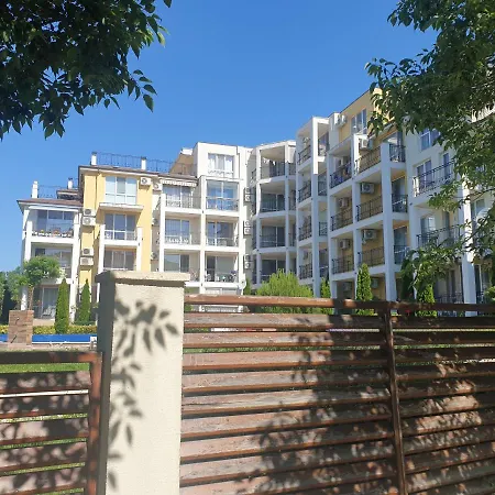 Διαμέρισμα Seaside 1-br With Pool Access Byala (Varna)